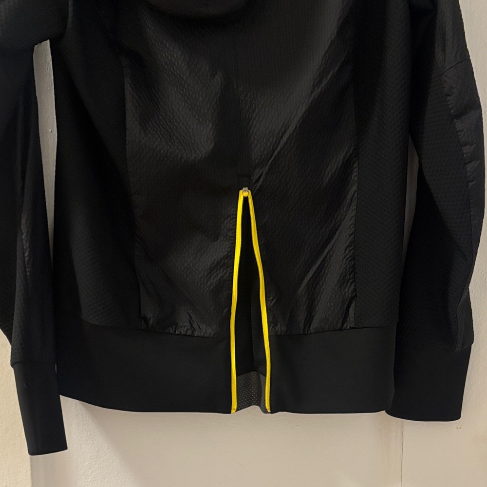Adidas BAA Running Jacket - Picture 6 of 6